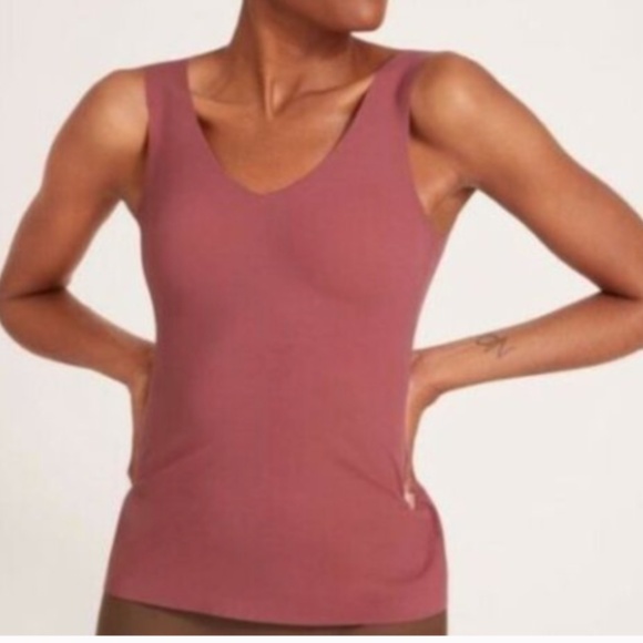 Knix Evolution Tank # 2021-474 - Picture 1 of 9